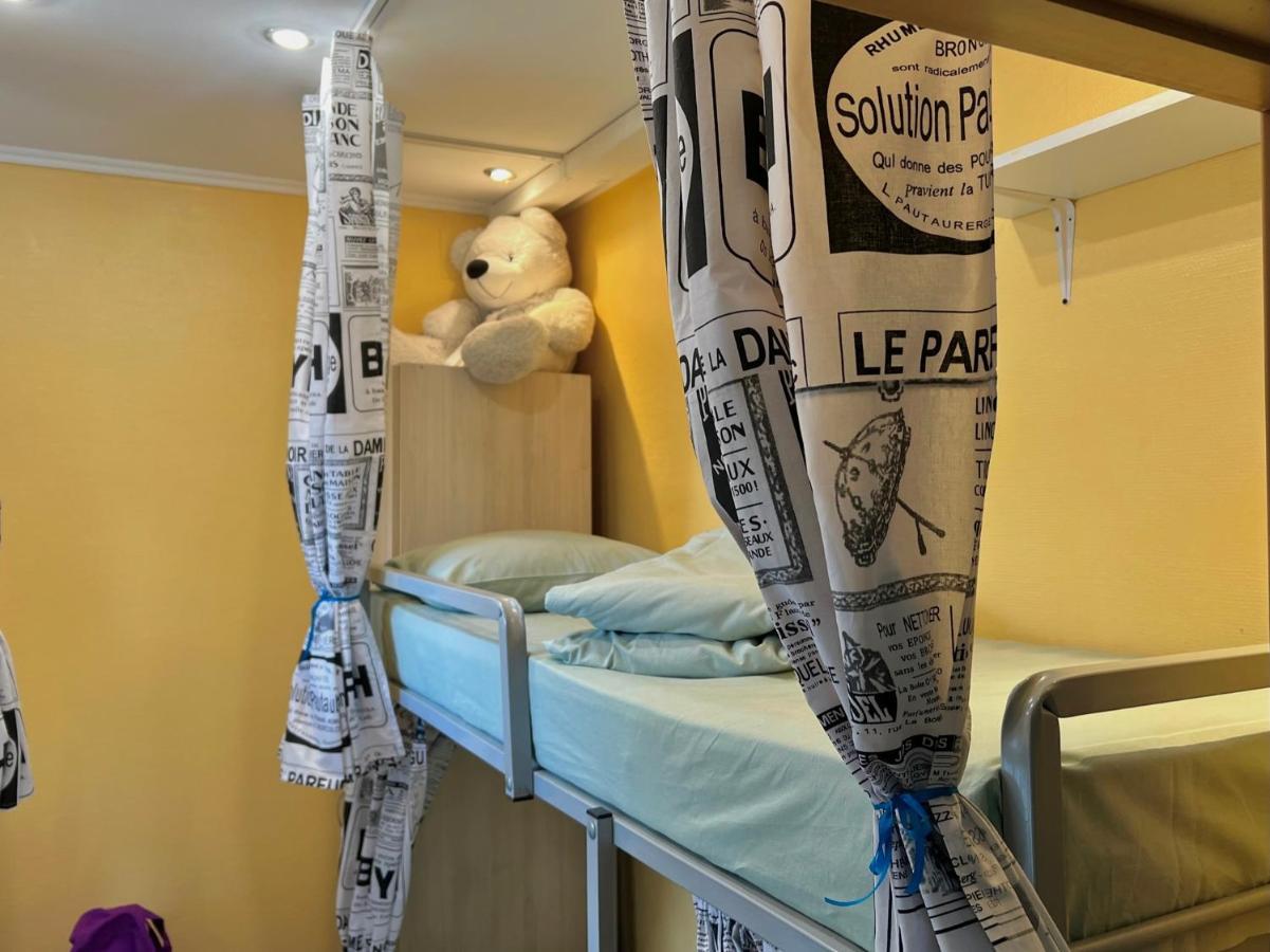 Pechersky Hostel Киев Экстерьер фото