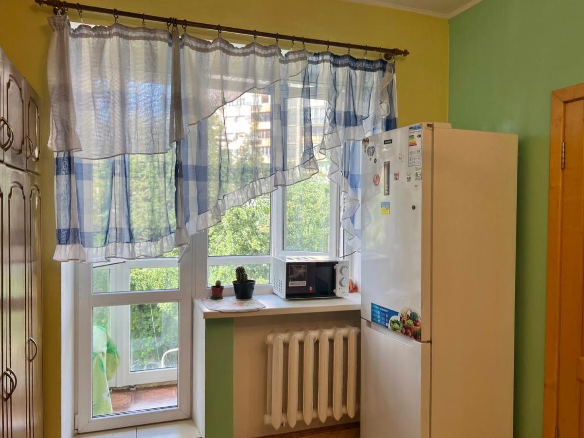 Pechersky Hostel Киев Экстерьер фото
